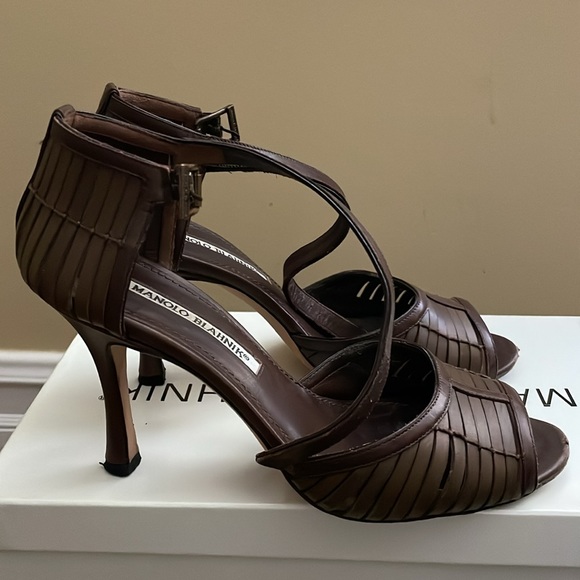 Manolo Blahnik size 6b (36) khaki - Picture 6 of 6